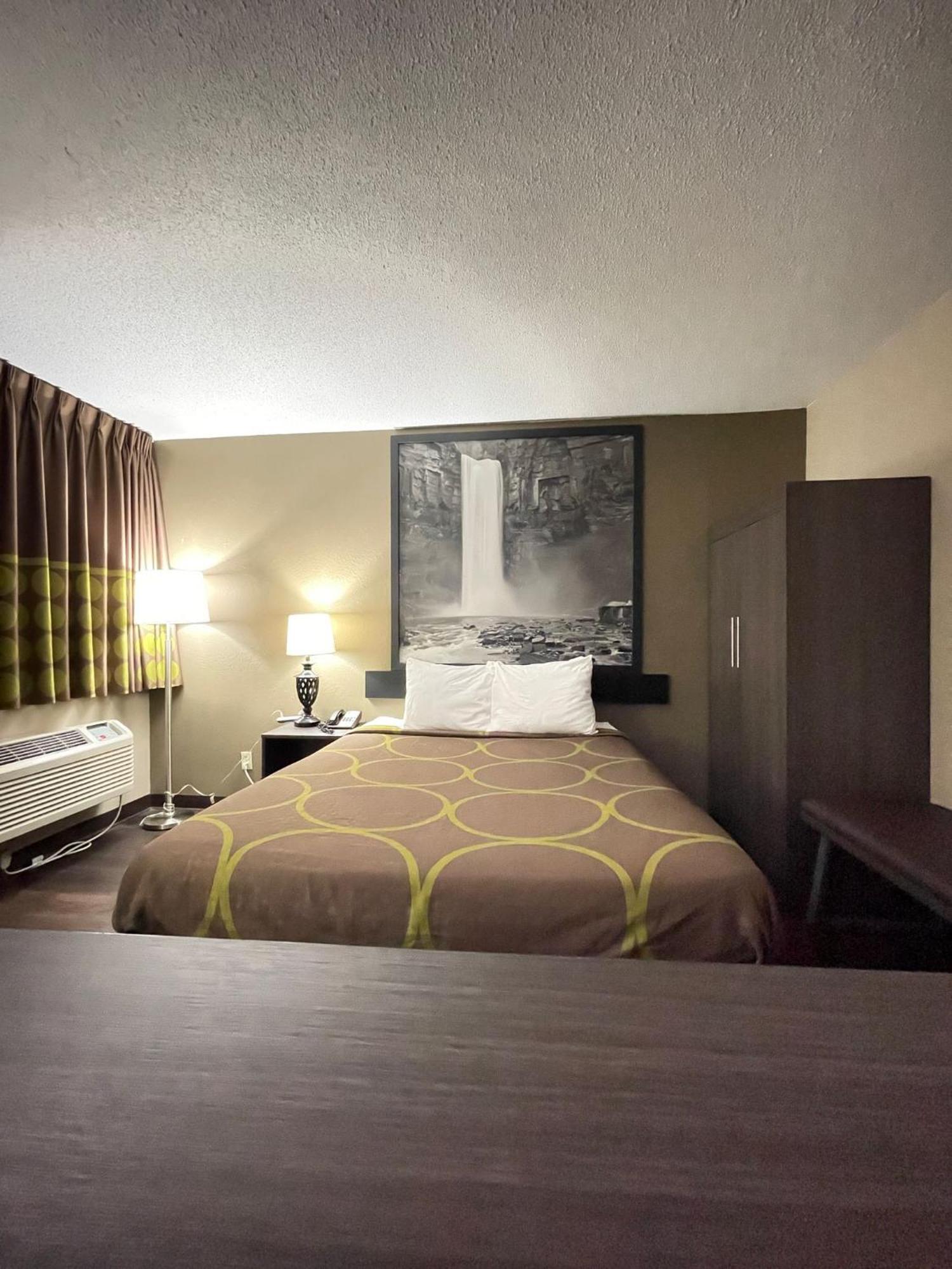 Hotel Super 8 By Wyndham Ithaca Exterior foto